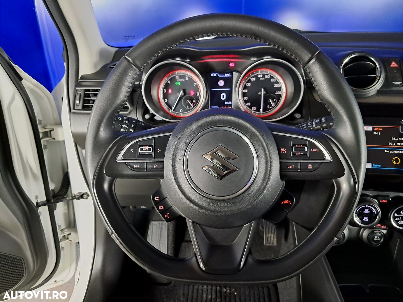 Suzuki Swift - 11