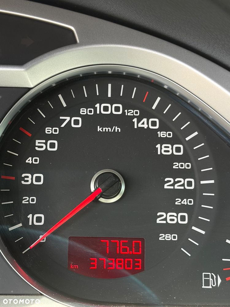 Audi A6 Avant 2.7 TDI Quattro Tiptr - 12