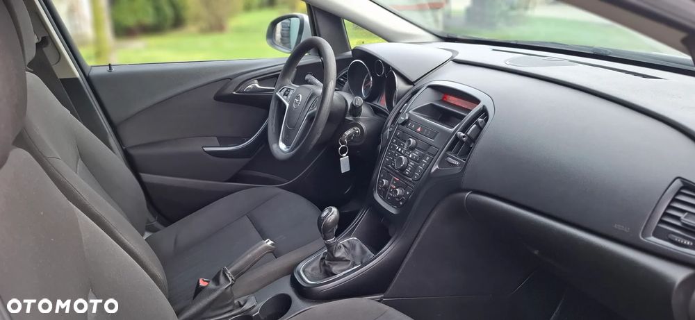 Opel Astra 1.7 CDTI ecoFLEX - 26