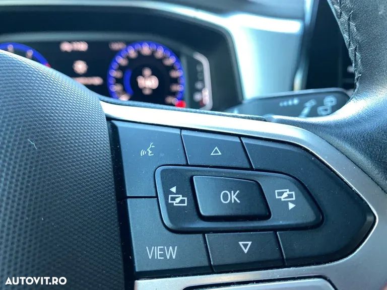 Volkswagen T-Roc 1.0 TSI Base - 20