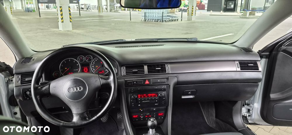 Audi A6 Avant - 17