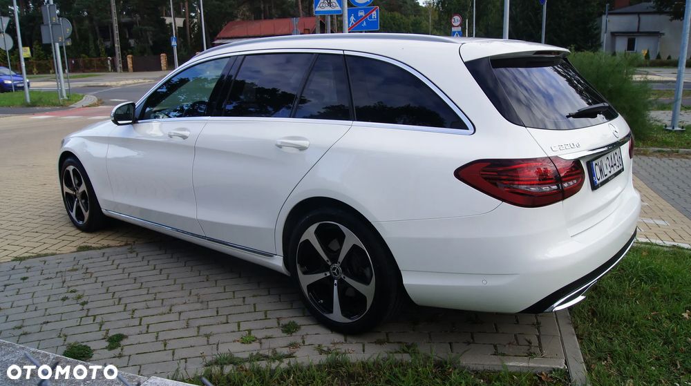 Mercedes-Benz Klasa C 220 d T 9G-TRONIC AMG Line - 8