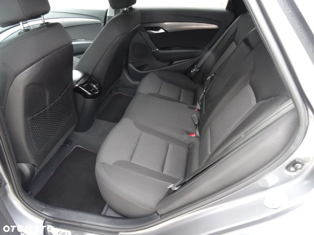 Hyundai i40 Kombi 1.7 CRDi DCT Style - 14