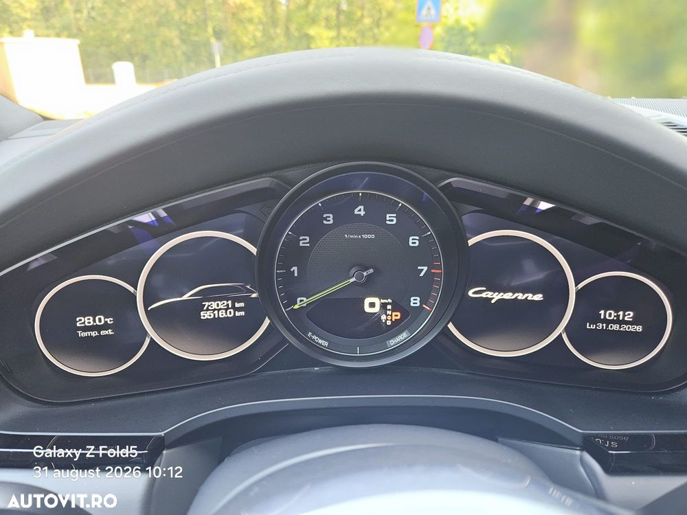 Porsche Cayenne Standard - 19