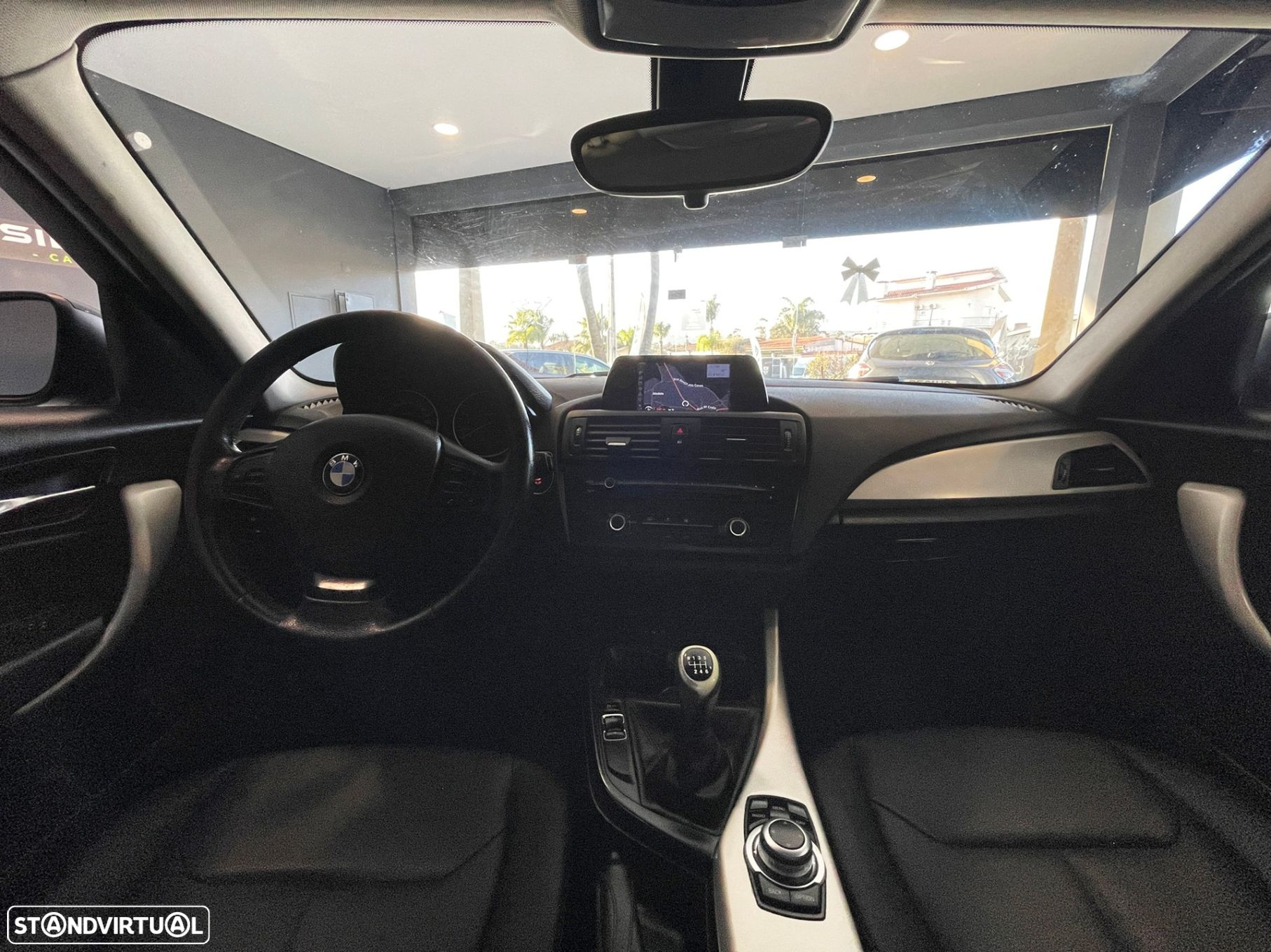 BMW 116 d EfficientDynamics - 32