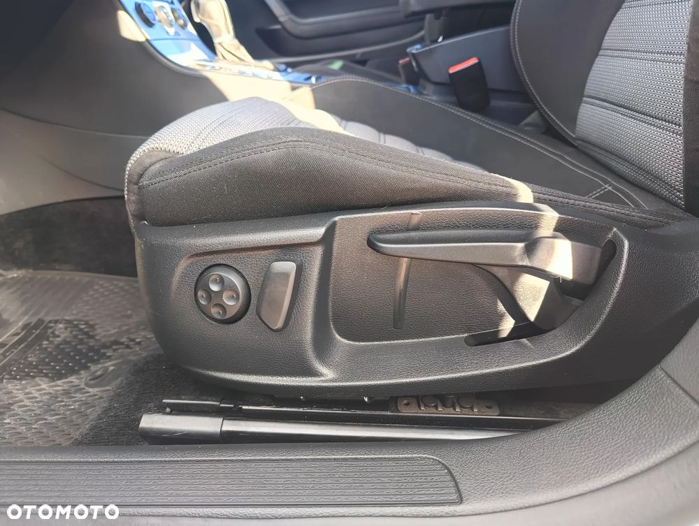 Volkswagen CC 2.0 TDI DPF BMT DSG - 16
