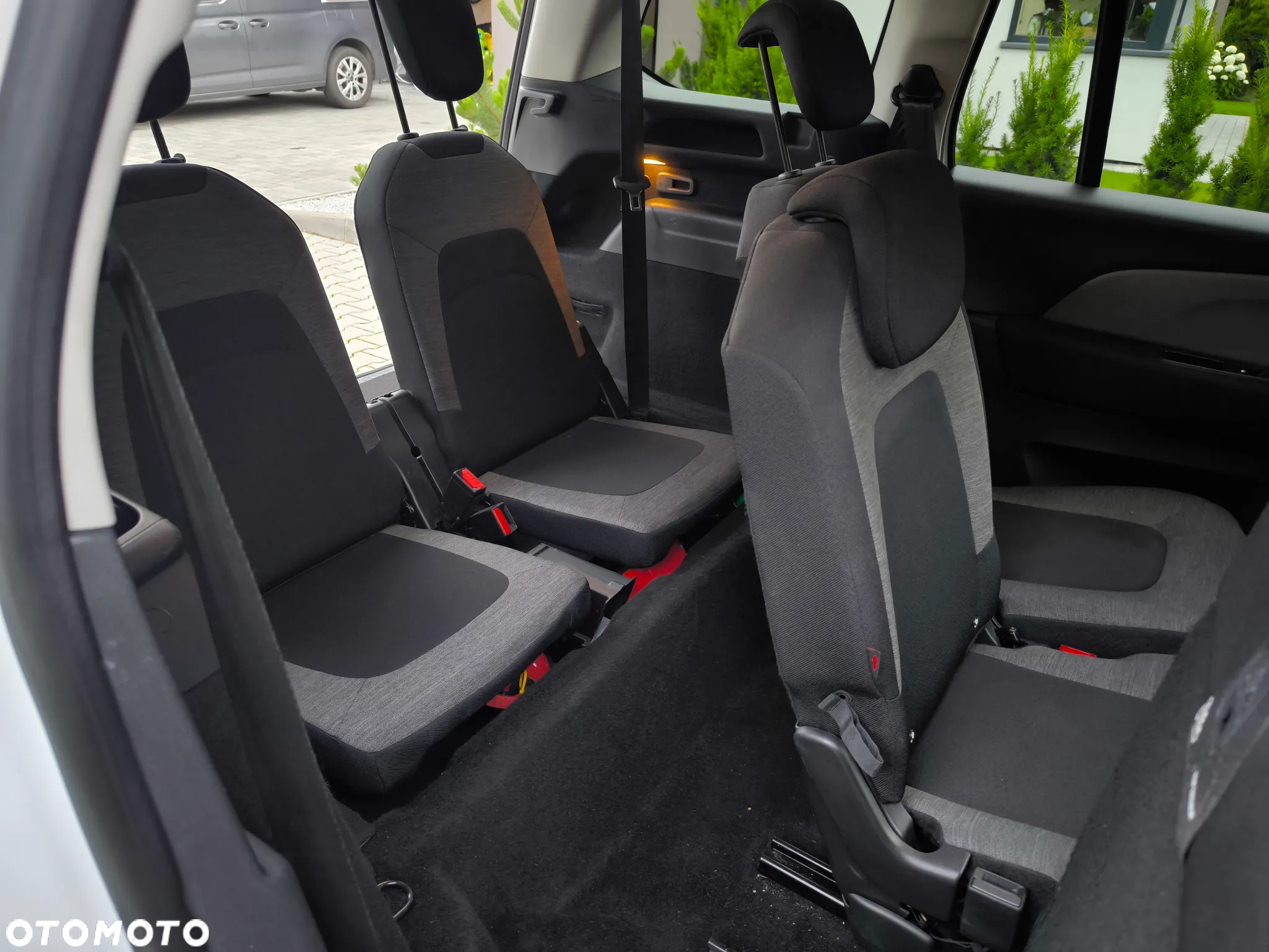 Citroën C4 Picasso - 11