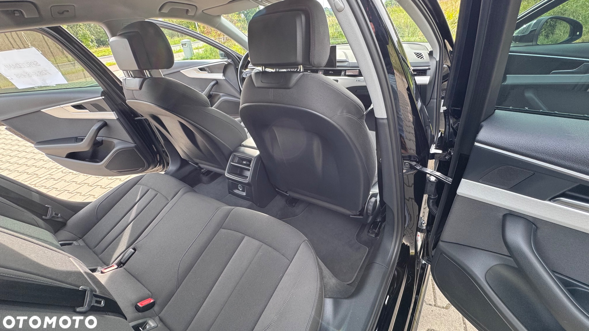 Audi A4 Avant 40 TDI quattro S tronic advanced - 12