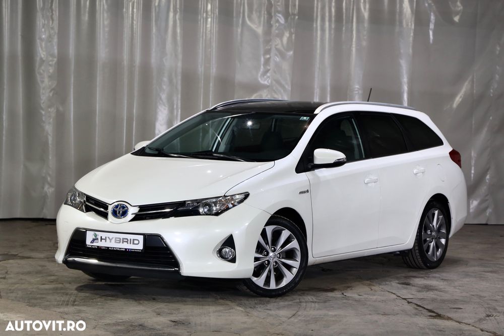 Toyota Auris 1.8 L VVT-i Hybrid Luna - 1