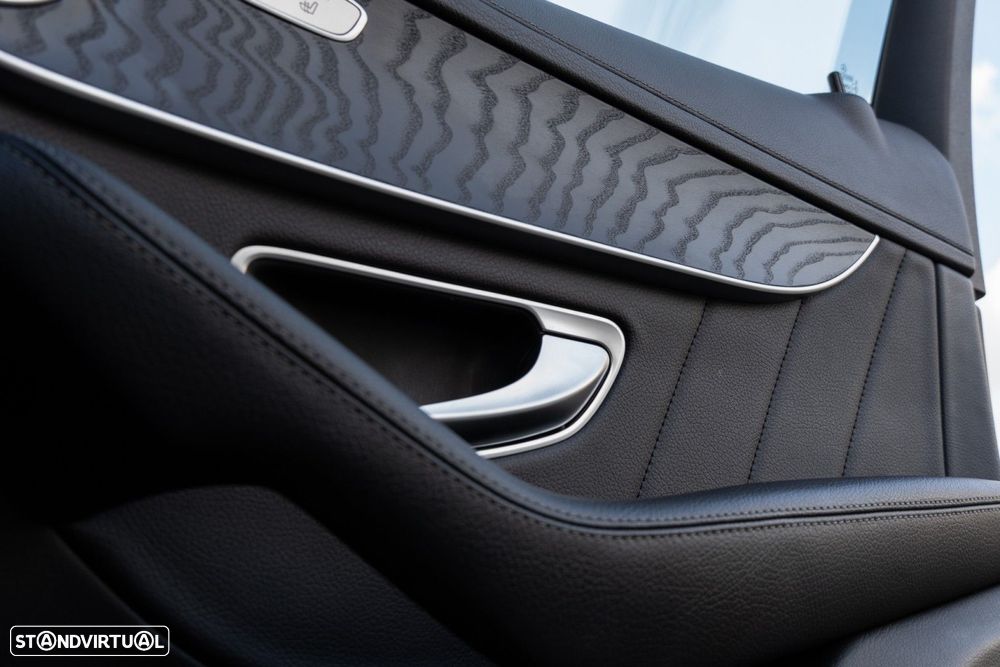 Mercedes-Benz GLC 220 d 4Matic 9G-TRONIC AMG Line - 57