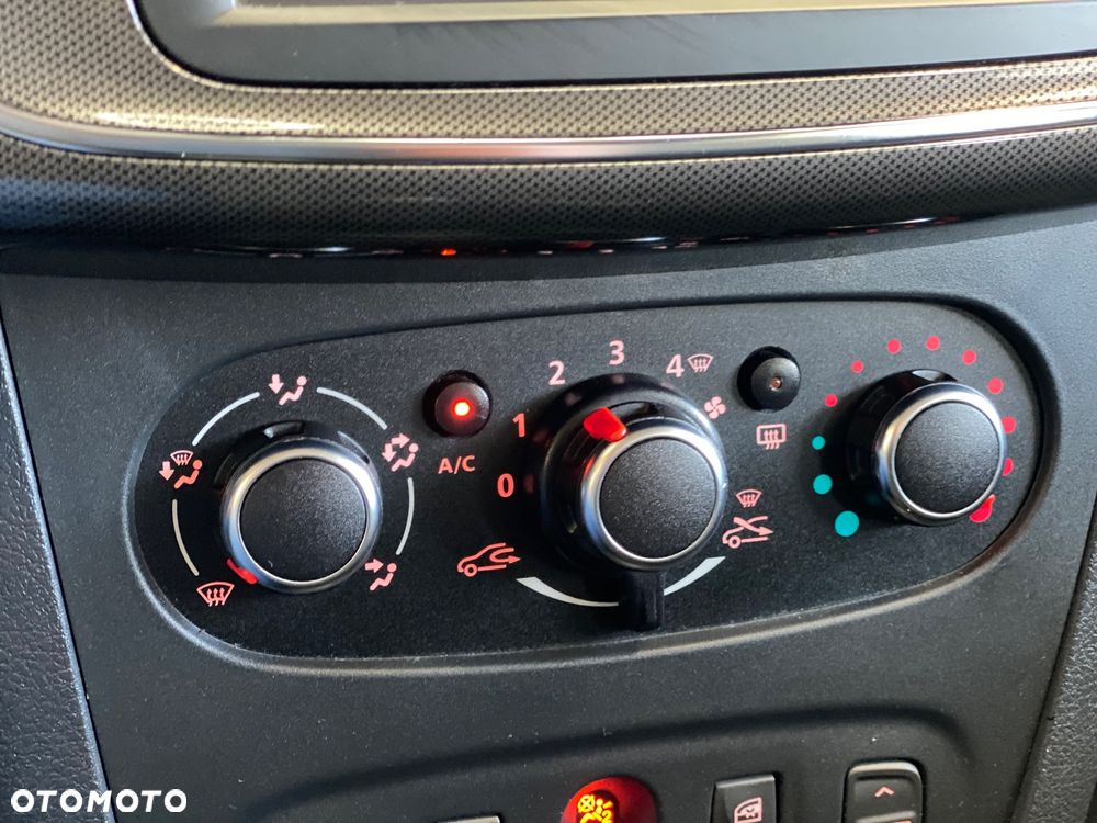 Dacia Sandero 0.9 TCe Laureate S&S - 27