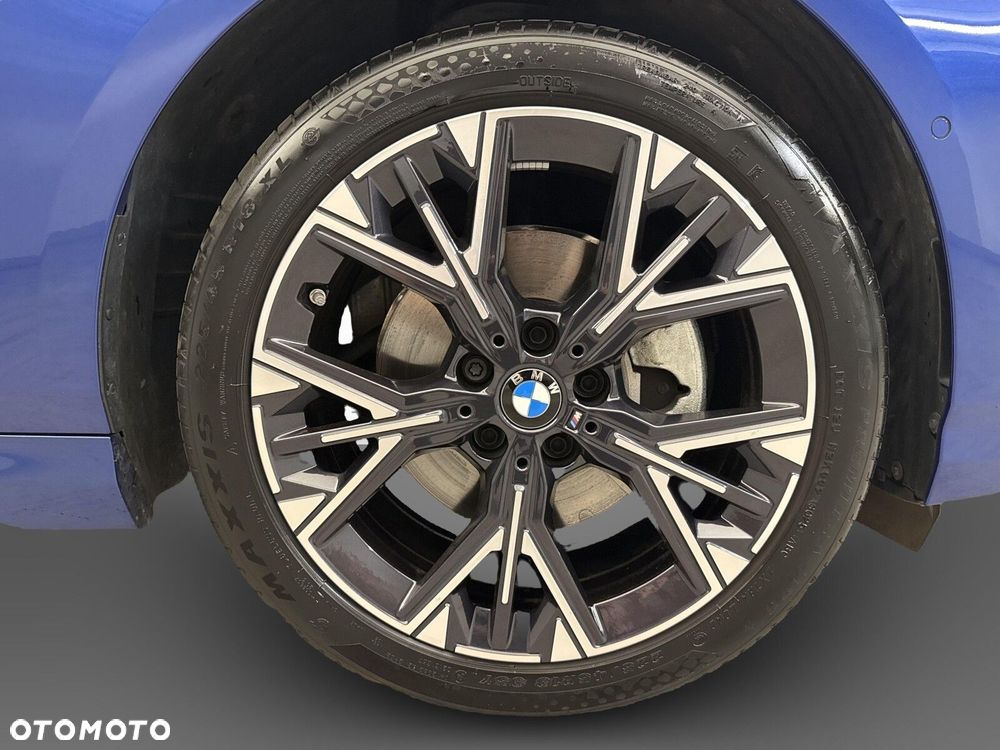 BMW Seria 1 120 mHEV - 10