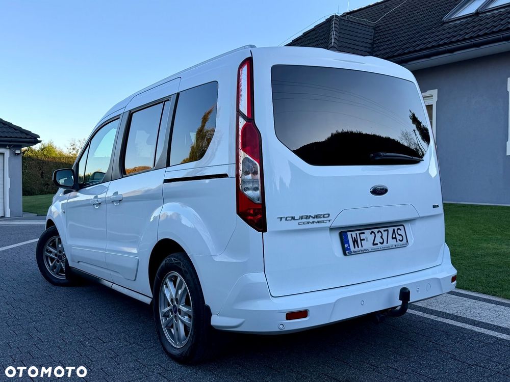 Ford Tourneo Connect 1.5 TDCi Titanium - 8