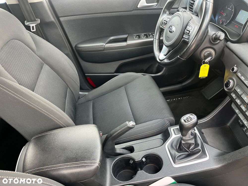 Kia Sportage 2,0 CRDI 2WD Vision - 8