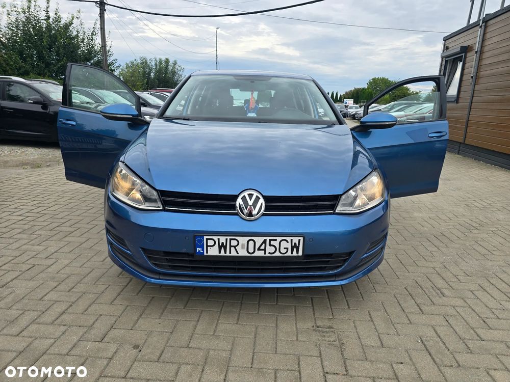 Volkswagen Golf - 21