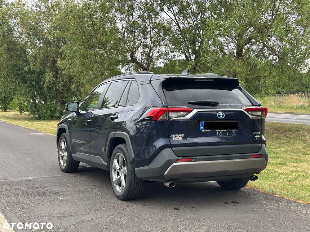 Toyota RAV4 - 4