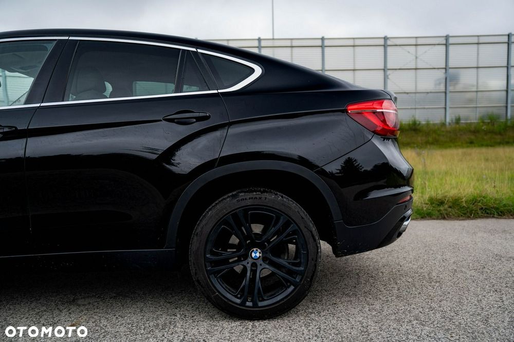BMW X6 - 13