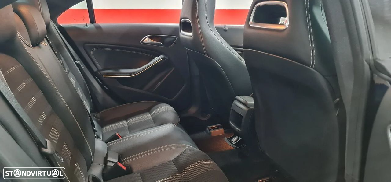Mercedes-Benz CLA 180 - 46