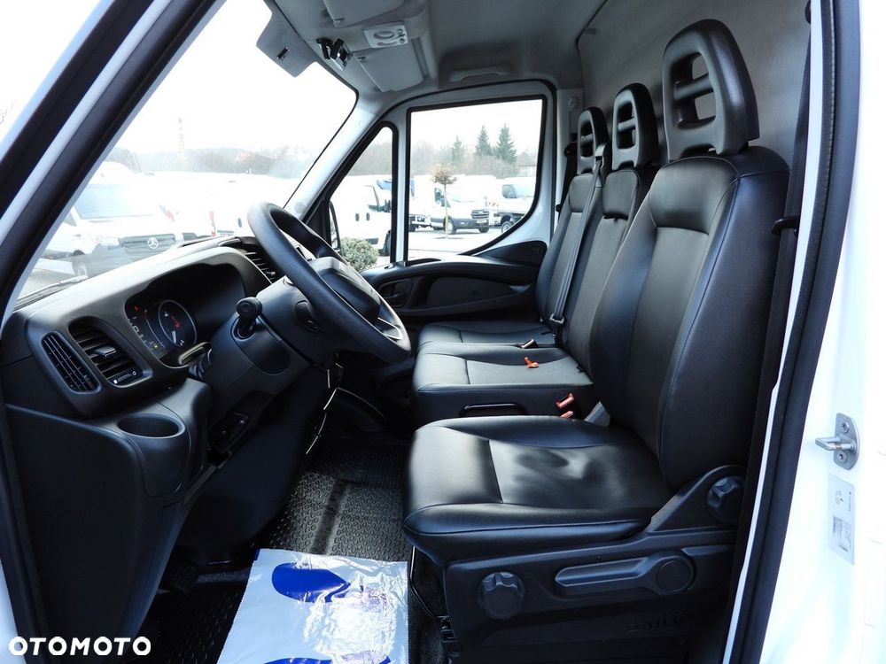 Iveco DAILY 35S14 FURGON CHŁODNIA  0*C ZASILANIE 230V NAWIGACJA AUTOMAT  KLIMATYZACJA  140KM - 31
