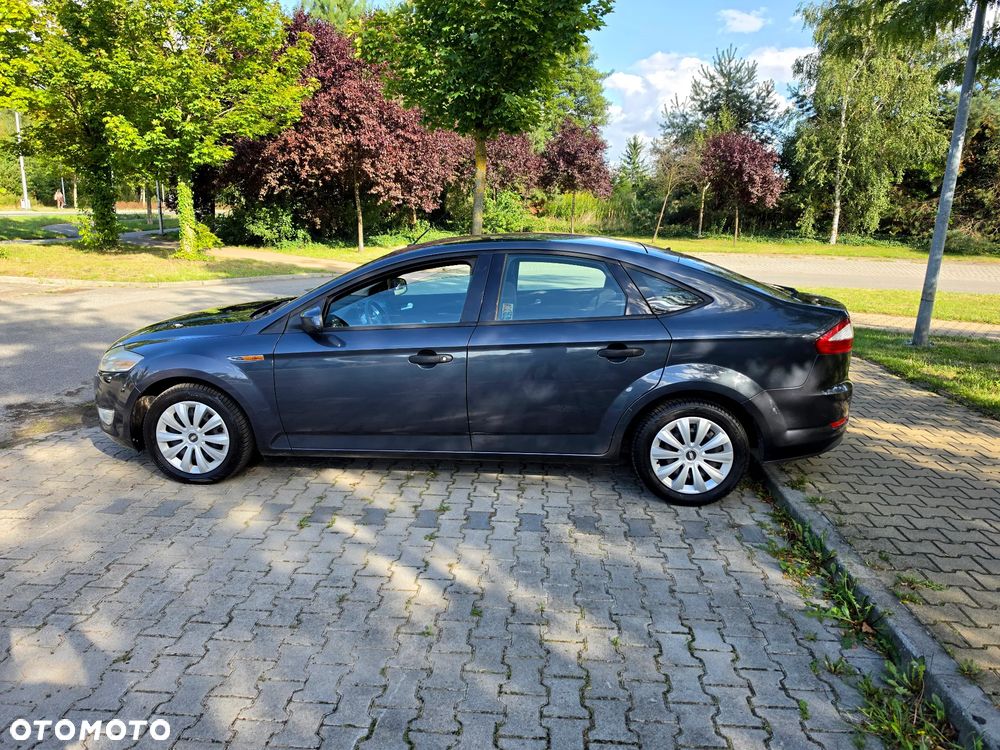 Ford Mondeo 1.8 TDCi Ambiente - 8