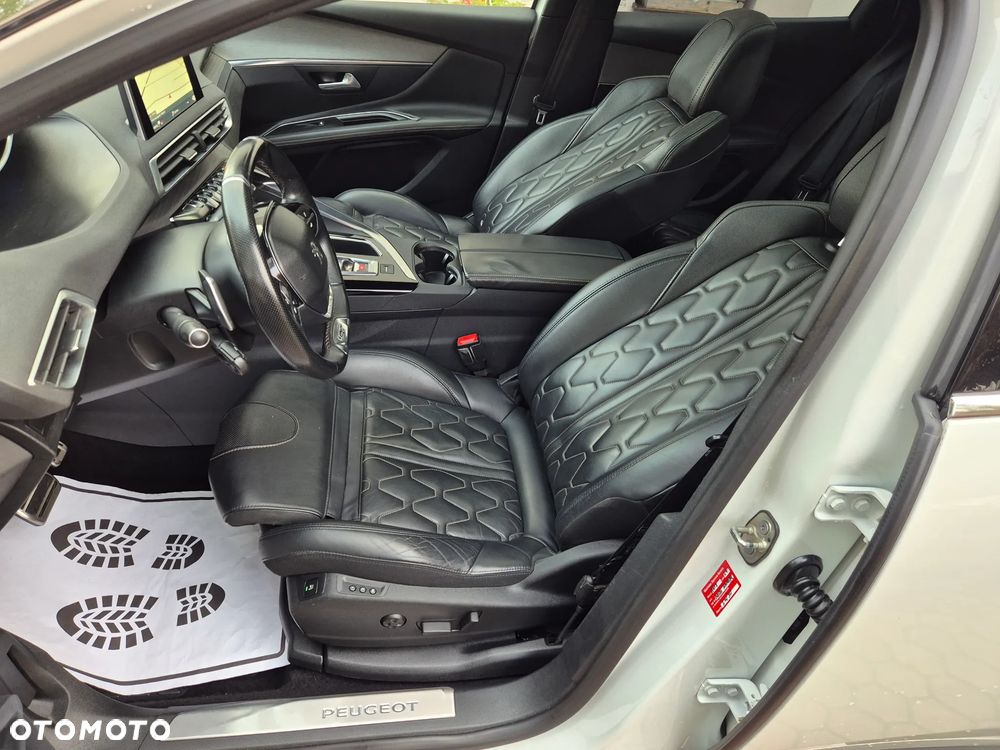 Peugeot 3008 BlueHDi 180 Stop & Start EAT6 GT - 26