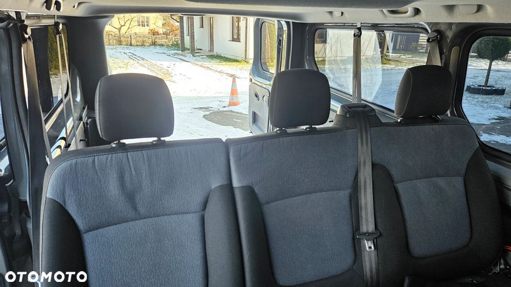 Opel Vivaro L2H1 2,9t Edition Premium - 10