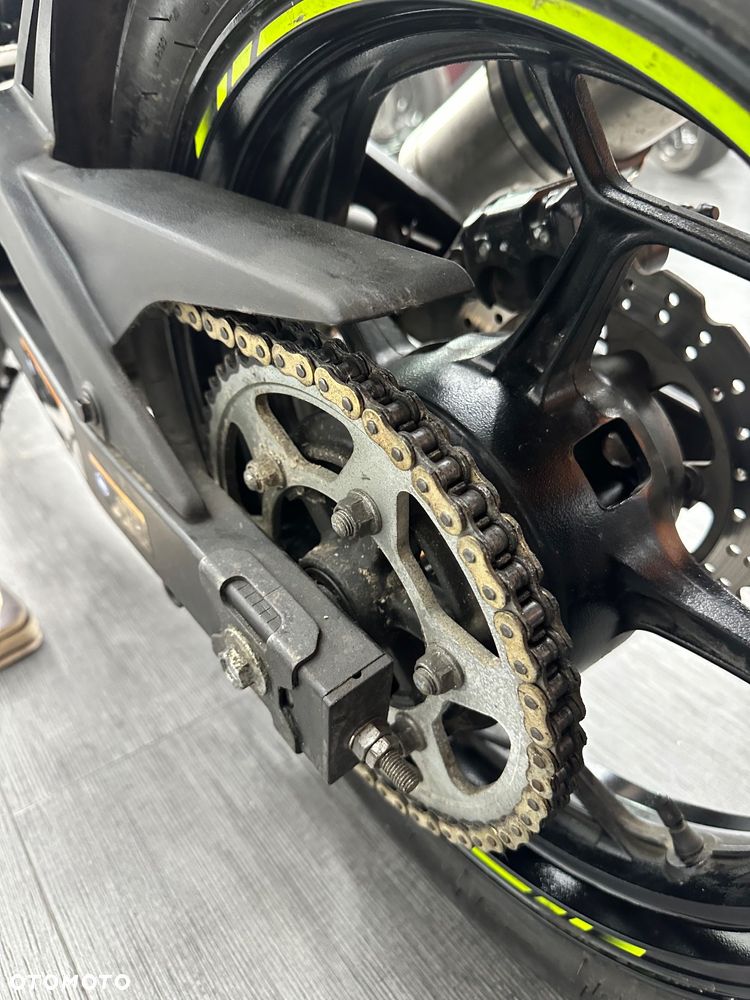 Kawasaki Ninja - 15