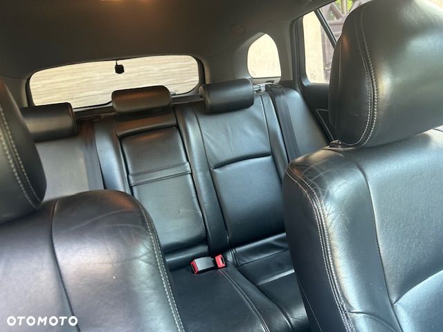 Toyota Avensis 2.0 Prestige - 11