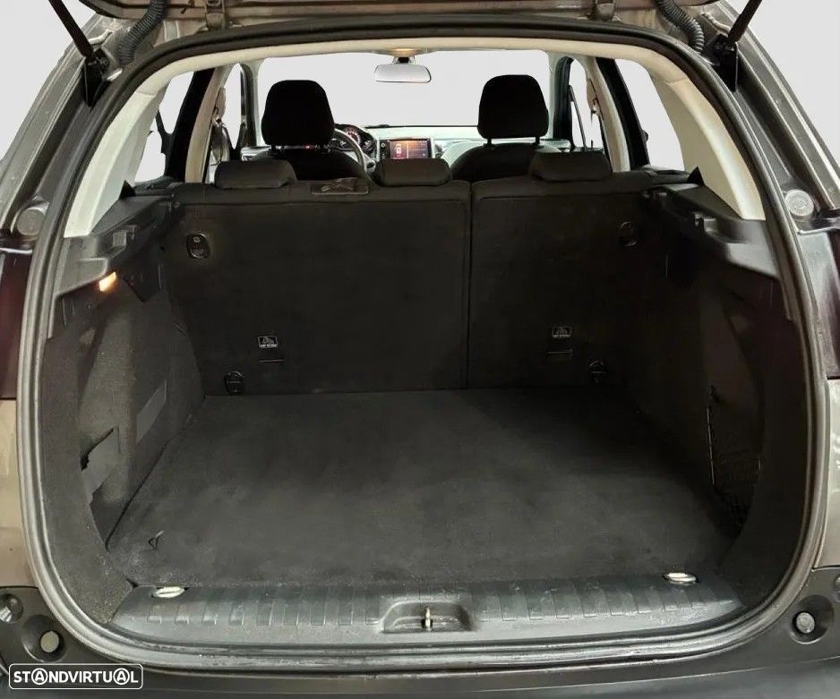 Peugeot 2008 1.2 PureTech Signature - 11