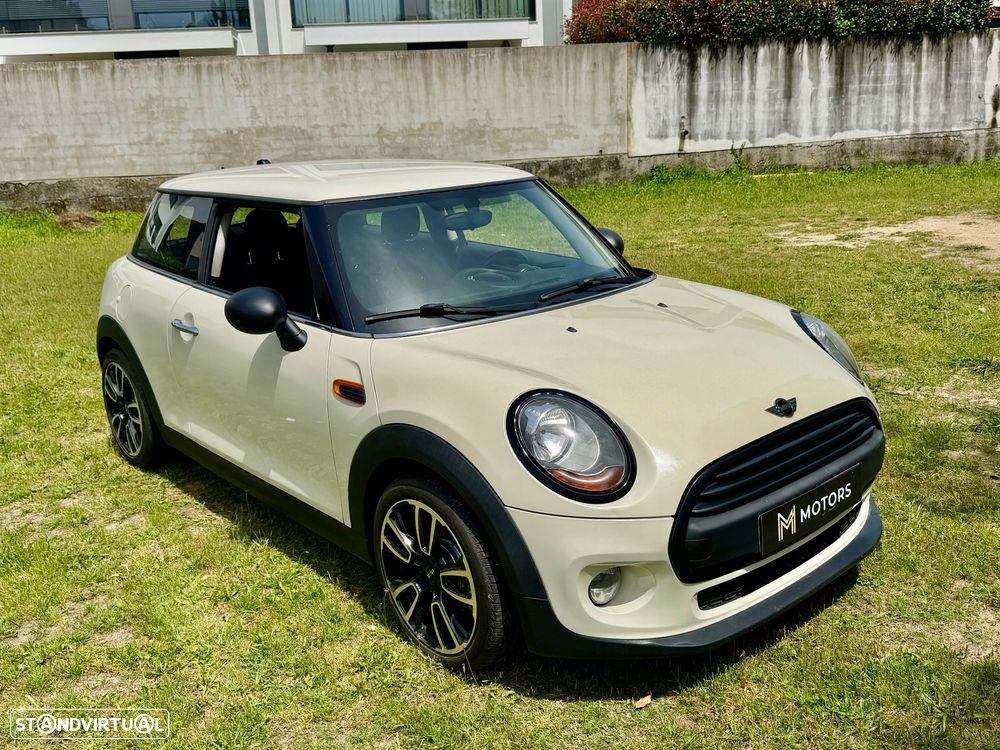 MINI 3 Portas Cooper D - 24