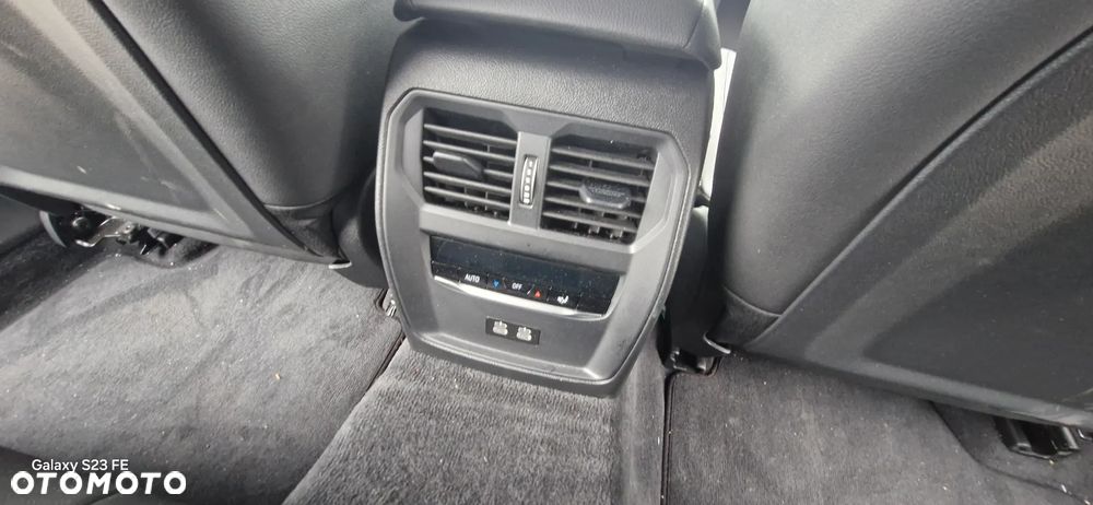 BMW Seria 3 320d Touring xDrive M Sport - 8