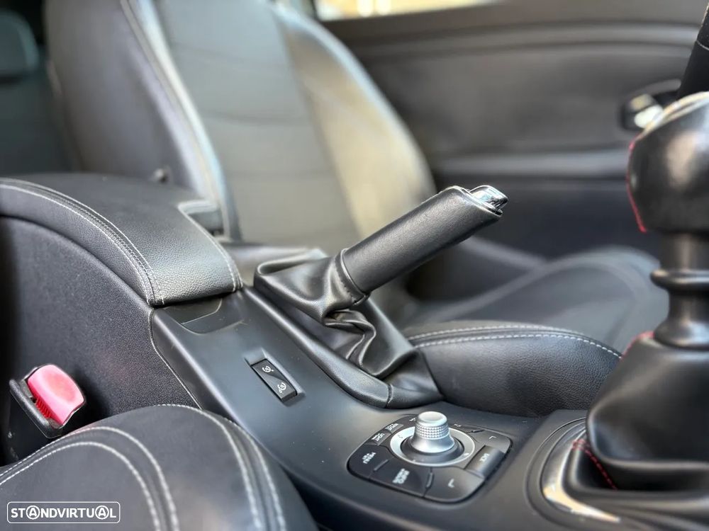 Renault Mégane Coupe 1.5 dCi GT Line Premium SS - 18