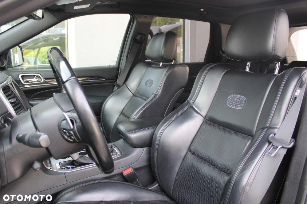 Jeep Grand Cherokee - 10