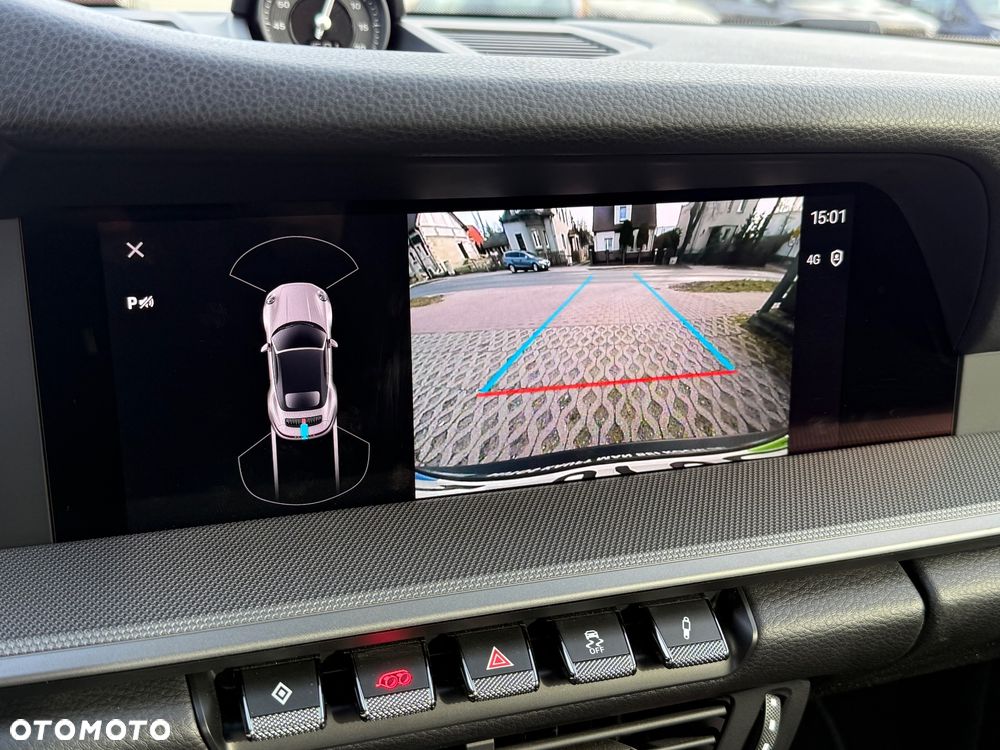 Porsche 911 Carrera PDK - 27