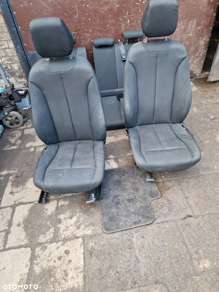Komplet  foteli  BMW  F20 - 1
