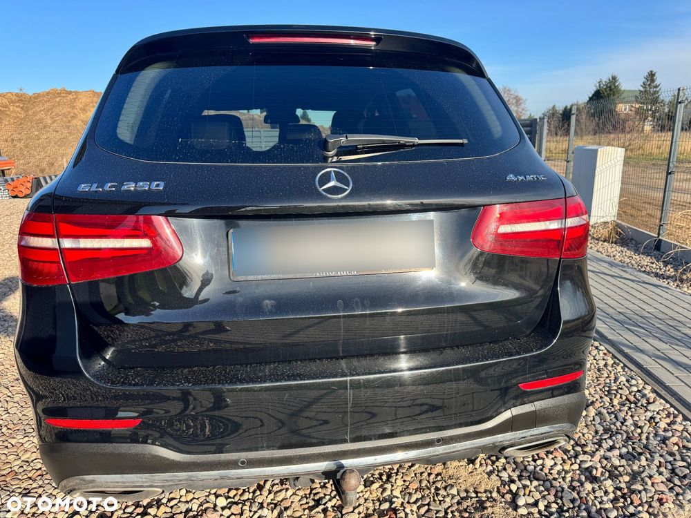 Mercedes-Benz GLC - 17