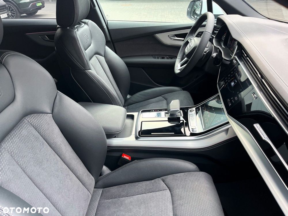 Audi Q7 - 19