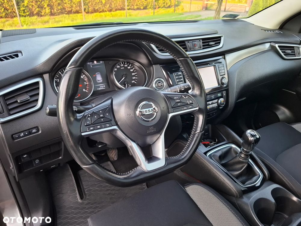 Nissan Qashqai 1.2 DIG-T N-Connecta - 22