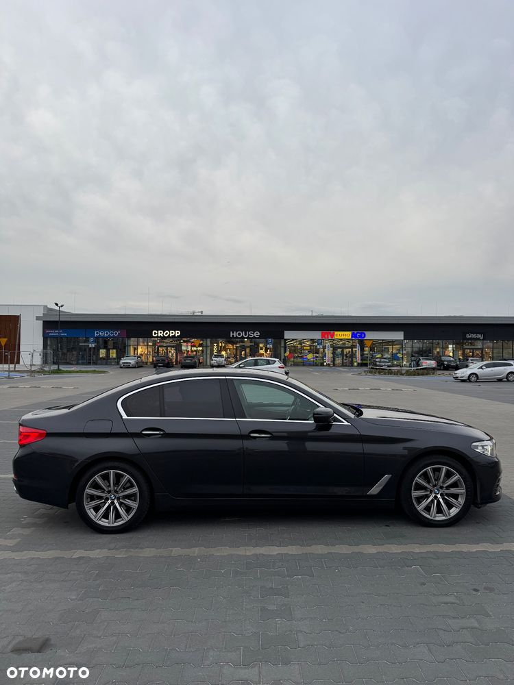 BMW Seria 5 520d - 7