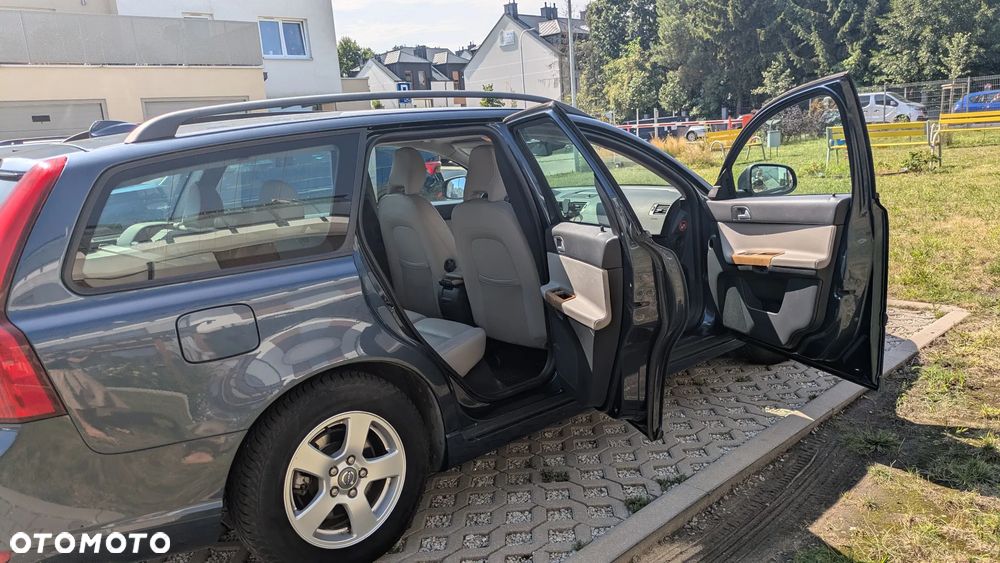 Volvo V50 1.6D DRIVe - 17