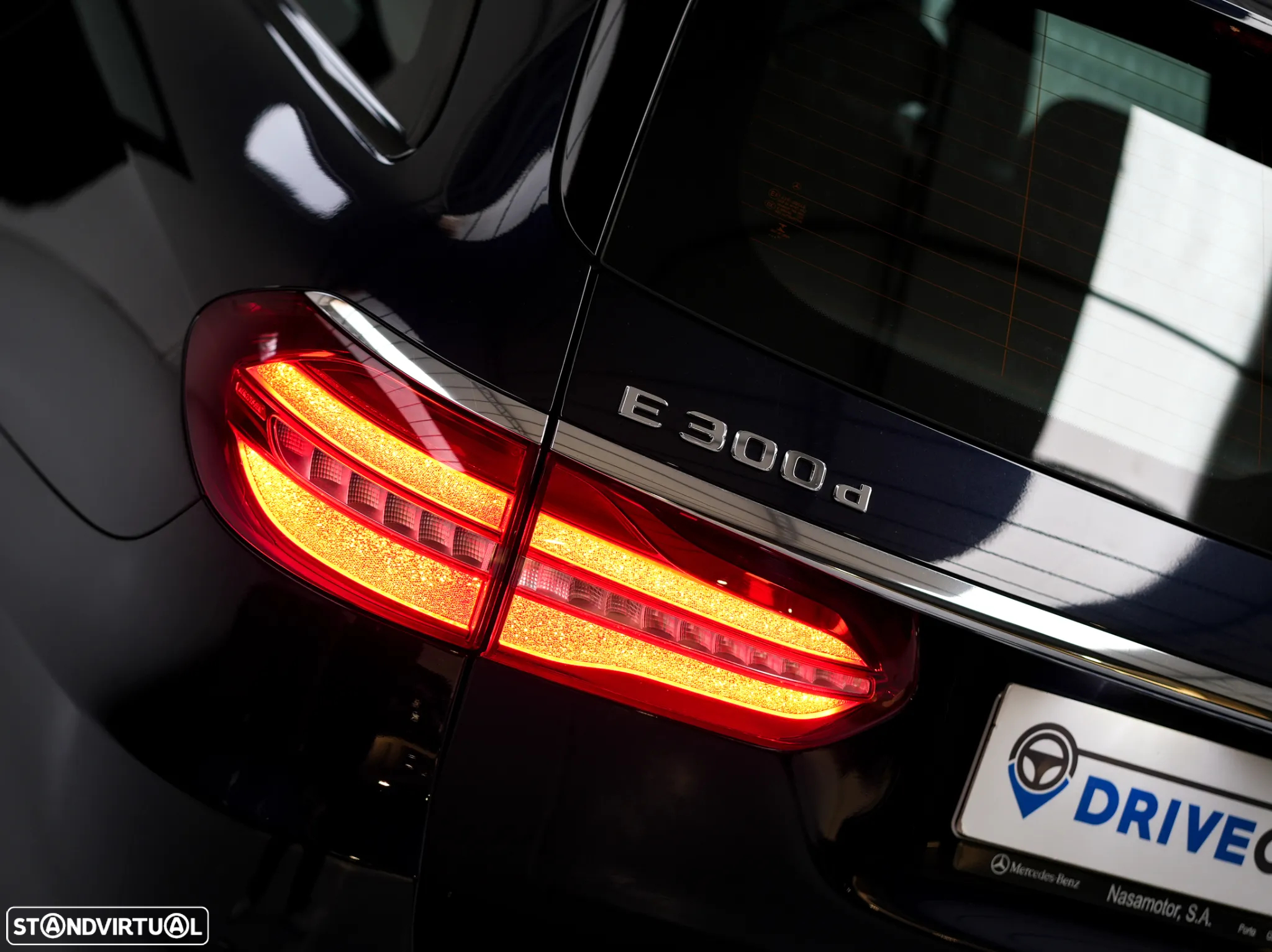Mercedes-Benz E 300 d AMG Line - 19