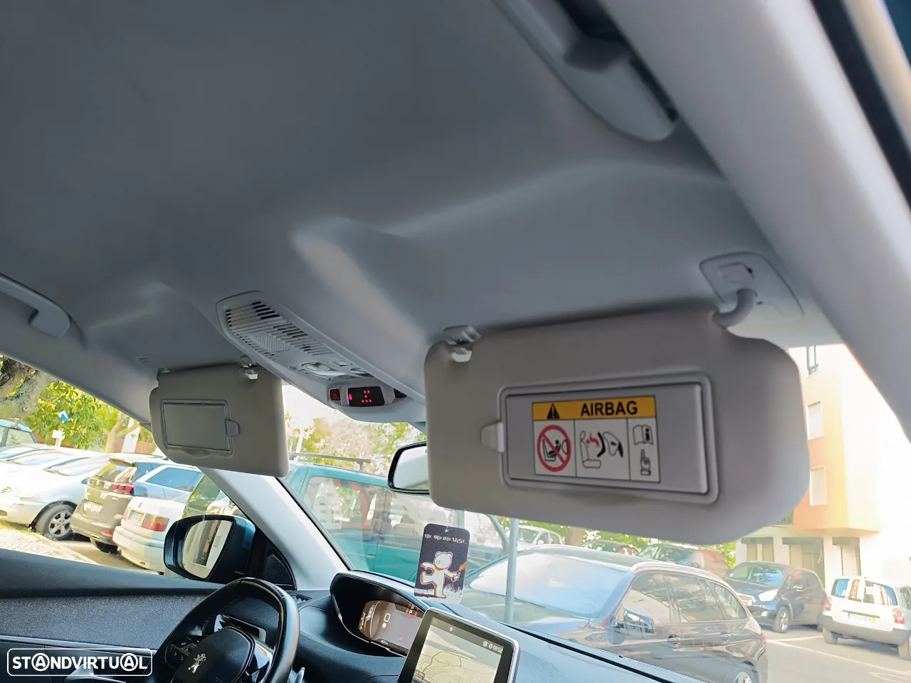 Peugeot 5008 1.2 PureTech Allure EAT8 - 22