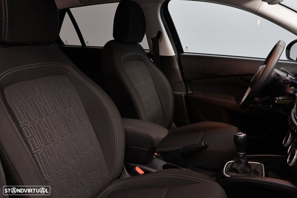 Fiat Tipo Station Wagon Cross 1.0 GSE T3 Cross - 21