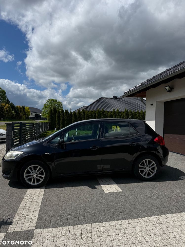 Toyota Auris - 9