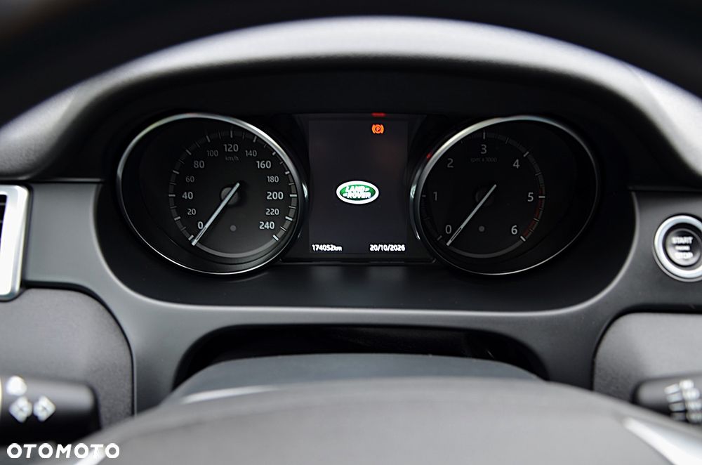 Land Rover Discovery Sport 2.0 TD4 SE - 17