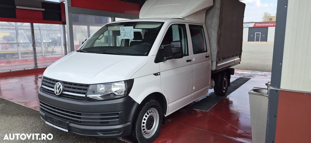 Volkswagen Transporter - 1