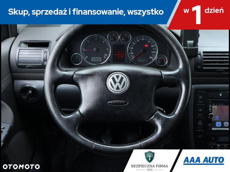 Volkswagen Sharan - 17