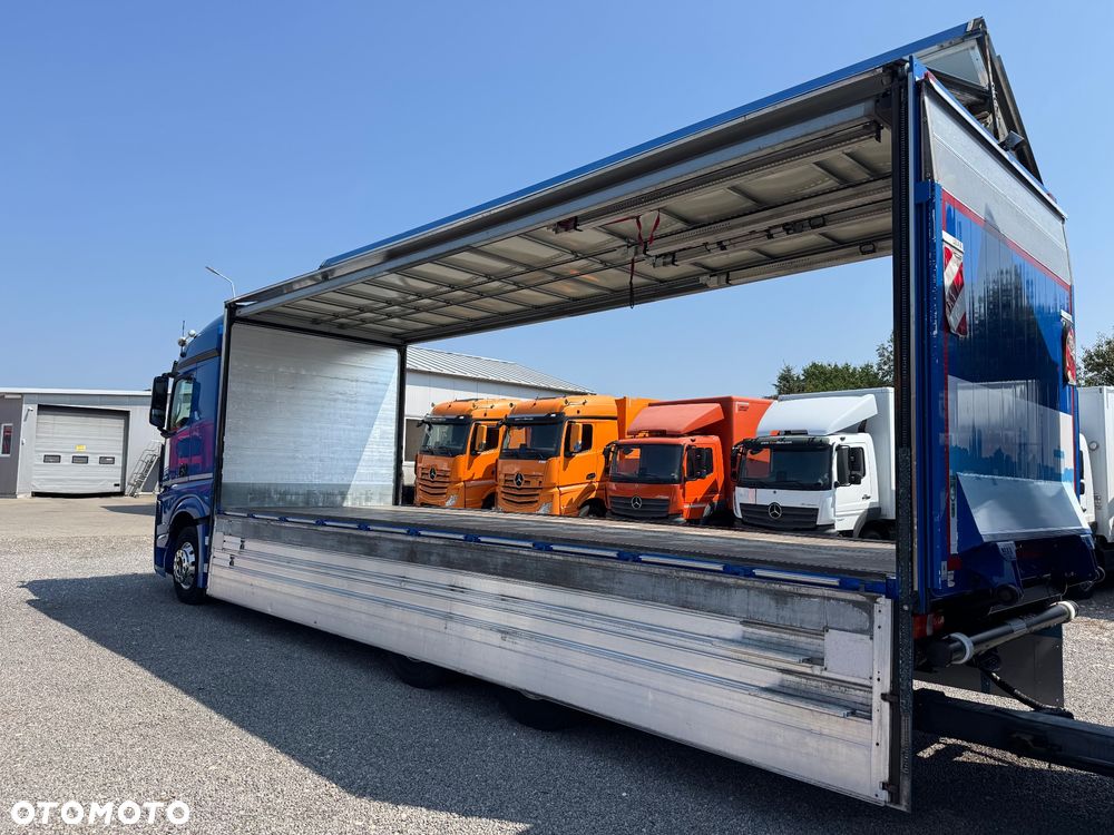Mercedes-Benz Actros - 15