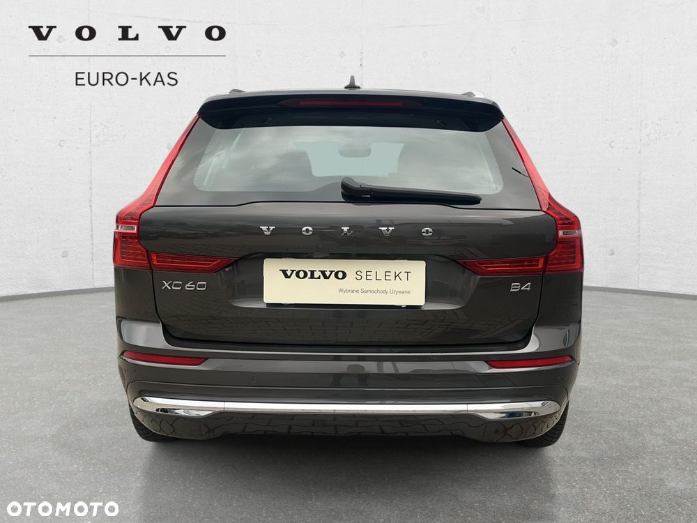 Volvo XC 60 - 6