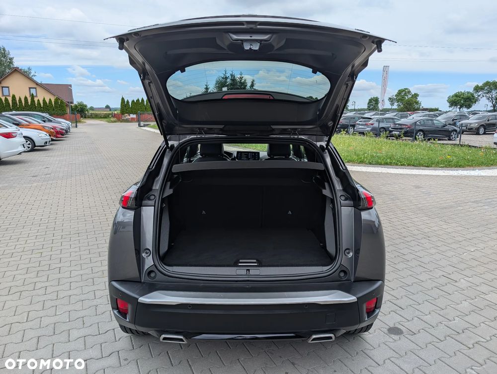 Peugeot 2008 PureTech 130 EAT8 GT - 40